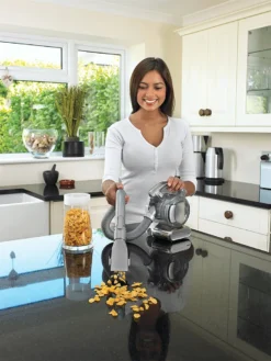 Black & Decker Black&Decker PD1820L Kleinstaubsauger, 25 Watt -SaugProfi Sparmarkt 1b1b7be90907f2260b49735a6ee99f9f