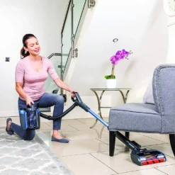 Shark ICZ160EUT Staubsauger - Blau -SaugProfi Sparmarkt 1bd84705cf1b5d9e613b9f2a4fc1af44