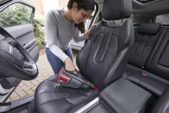 Black & Decker BHHV315B Dustbuster, Titanium/rot -SaugProfi Sparmarkt 567d5a3a61771d6eb8d5d9d827f3107c