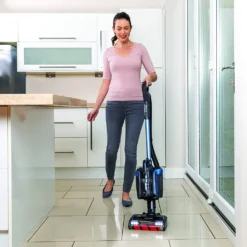 Shark ICZ160EUT Staubsauger - Blau -SaugProfi Sparmarkt 5cbcae02922972c97460398cea473306