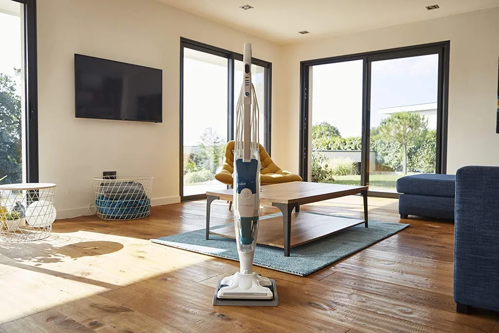 Rowenta Bodendampfreiniger Clean & Steam Revolution RY7757 | 2 In 1 Reingung | Verdampfer Für ätherische Öle | Alle Bodenarten | Anti-Kalk-Kartusche | Weiß/Blau 12 Rowenta Bodendampfreiniger Clean & Steam Revolution RY7757 | 2 In 1 Reingung | Verdampfer Für ätherische Öle | Alle Bodenarten | Anti-Kalk-Kartusche | Weiß/Blau – Bild 12