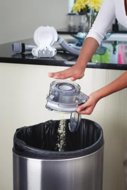 Black & Decker Black&Decker PD1820L Kleinstaubsauger, 25 Watt -SaugProfi Sparmarkt 7a3f43e96636c9fcb0adefe6f8b03dba