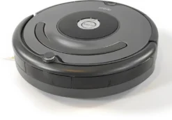 IRobot Roomba 676, Lithium-Ion (Li-Ion), 60 Min - 2 H, 0,6 L, Rund, Schwarz -SaugProfi Sparmarkt 8699212a6b94f1e30db92d1768c963bd