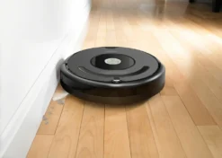 IRobot Roomba 676, Lithium-Ion (Li-Ion), 60 Min - 2 H, 0,6 L, Rund, Schwarz -SaugProfi Sparmarkt d1fa0b1995d1345f03c66cf226bf5243