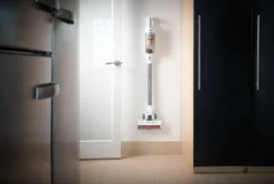 Black & Decker Black + Decker BHFEA515J Akku-Handstaubsauger Mit Stiel Kabellos Beutellos 33 AW 26 Black & Decker Black + Decker BHFEA515J Akku-Handstaubsauger Mit Stiel Kabellos Beutellos 33 AW -SaugProfi Sparmarkt e6f6a5b0217d16efee436391a4b40087